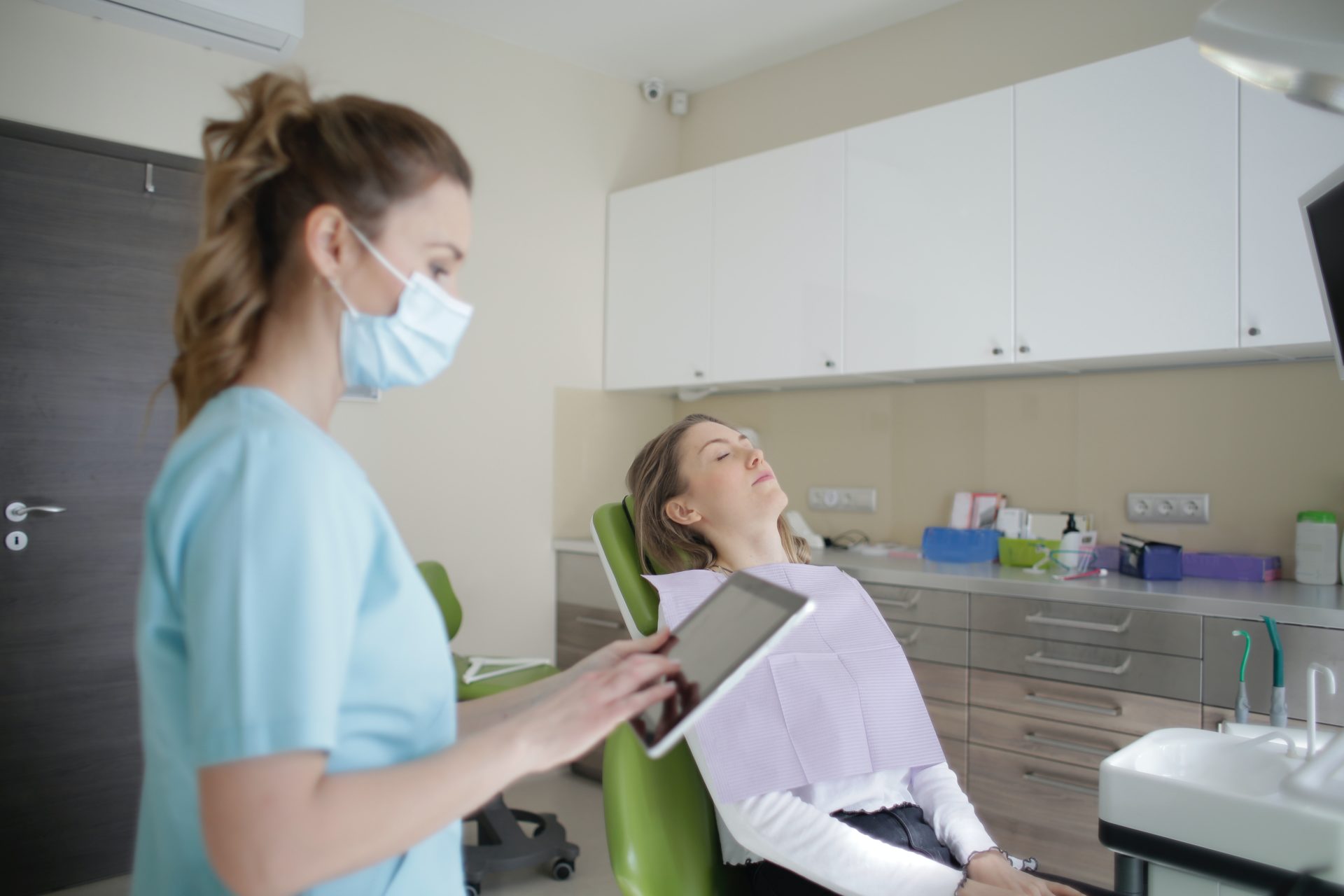 Jak często udać się do dentysty z dzieckiem?